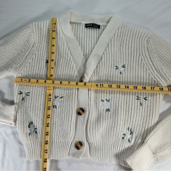 SHEIN Cream Cardigan with Green Embroidery - Picture 8 of 8
